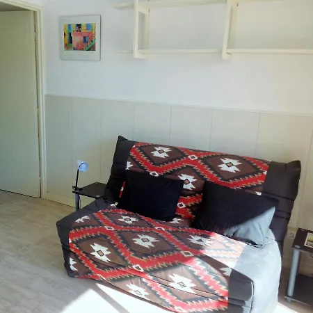 2 Pers Quartier Des Plages De La Corniche